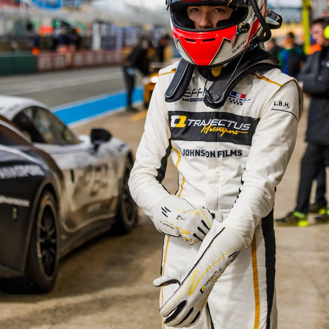 The Art of Custom Racing Gear: Technology Meets Craftsmanship